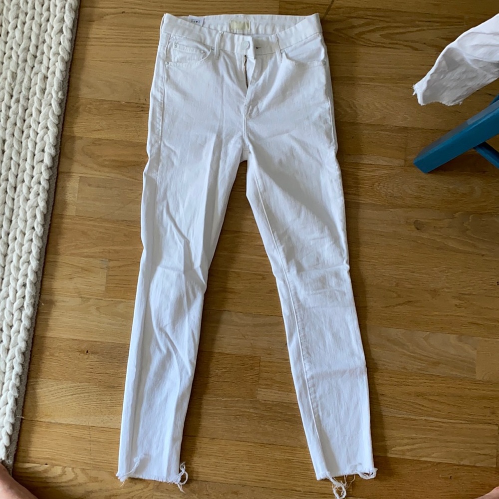 White mother jeans